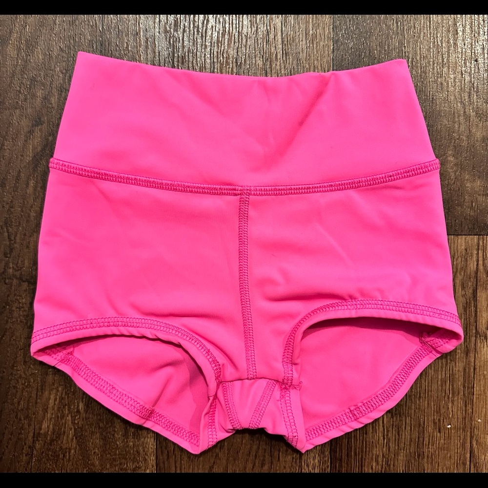 Five Dancewear Everyday Short in Hot Pink. Size Youth Large (M17)